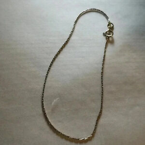 Dainty  cable link bracelet